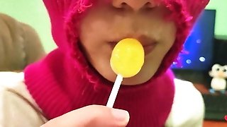 Super-cute Chick Sucking A Sweet Lollipop! (chupa Chups)!